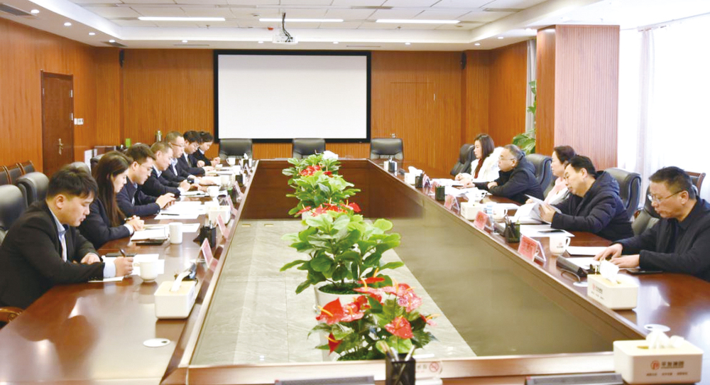 0.市住建局領(lǐng)導來(lái)建昌公司開(kāi)展走訪(fǎng)調研活動(dòng)2.jpg